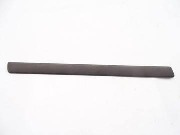 AUDI A4 B5 8D0 94-01 LISTWA OZDOBNA DRZWI WEWNĘTRZNA LEWY TYŁ 8D0867419A
