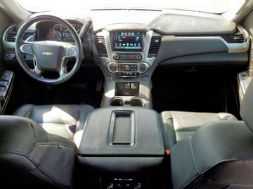 Chevrolet Suburban GMT900 2020 Chevrolet Suburban K1500 LT 2020 5.3l 5.3 Benzyna 355KM, zdjęcie 8