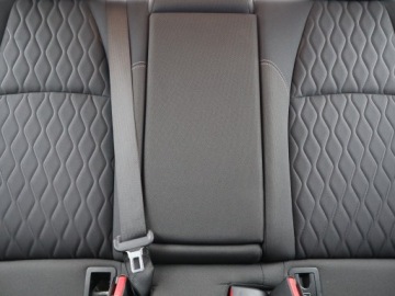 Toyota Corolla XII Sedan 1.8 Hybrid 122KM 2021 Toyota Corolla 1.8 Hybrid, Salon Polska, zdjęcie 9