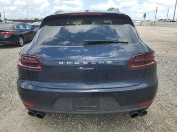 Porsche Macan 2018 Porsche Macan 2018, 2.0L, 4x4, po gradobiciu Benzyna 200KM, zdjęcie 1