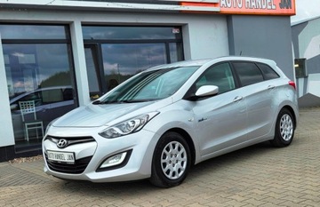 Hyundai i30 II Wagon 1.6 CRDi 110KM 2013 Hyundai i30 1,6 CRDI 110 KM Ksenon 6 Biegow 1.6 Diesel 110KM, zdjęcie 23