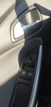 Ford Focus III Kombi 1.6 Duratorq TDCi DPF 115KM 2013 Ford Focus 1.6 diesel ,bezwypadek ,jeden wlasc ,niski pot przebieg ,nowy r, zdjęcie 22