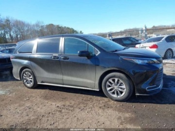 Toyota Sienna III 2023 Toyota Sienna Le 2023 2.5 Hybryda 189KM, zdjęcie 6