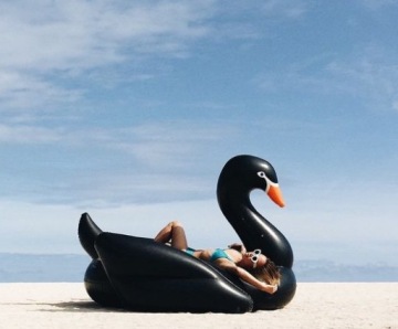 БОЛЬШОЙ НАДУВНОЙ МАТРАС ЛЕБЕДЬ понтон для плавания