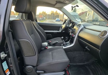 Suzuki Grand Vitara II SUV 1.9 DDiS 129KM 2007 Suzuki Grand Vitara 1.DieselZarejestrowana w Polsce 1.9 Diesel 129KM, zdjęcie 10