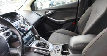 Ford Focus III Kombi 1.6 EcoBoost 150KM 2014 Ford Focus Ford Focus Turnier 1.6 EcoBoost Start-Stopp-System Titanium 1.6, zdjęcie 16