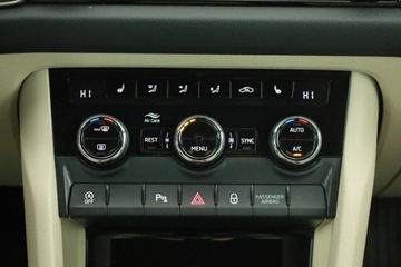 Skoda Kodiaq I SUV 2.0 TDI 190KM 2020 Skoda Kodiaq 2.0 TDI, Salon Polska, Serwis ASO, zdjęcie 9