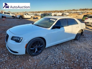 Chrysler 300C II 2021 Chrysler 300 2021 CHRYSLER 300 TOURING 3.6 Benzyna 292KM