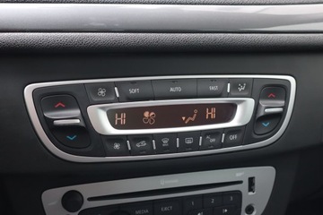 Renault Megane III Grandtour Facelifting 2013 1.2 Energy TCe 115KM 2016 Renault Megane 1.2 TCe, Salon Polska, Serwis ASO, zdjęcie 15