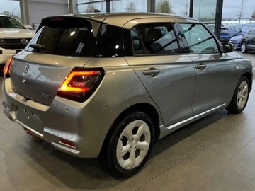 Suzuki Swift VI Hatchback Facelifting 1.2 DualJet SHVS 83KM 2025 SUZUKI Swift 1.2 Dualjet SHVS Premium Plus CVT 83KM 2025, zdjęcie 2