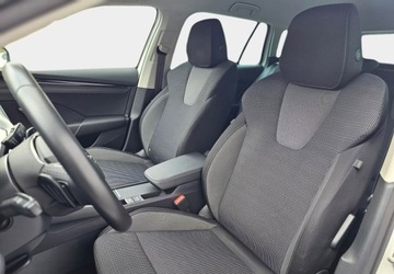 Skoda Octavia IV Liftback 1.5 TSI EVO 150KM 2022 Skoda Octavia bezwypadkowy - 1 wlasciciel - czujniki - kamera - faktura VAT, zdjęcie 20