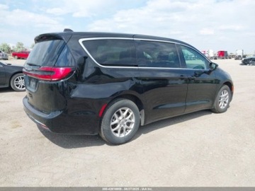 Chrysler Pacifica II 2024 Chrysler Pacifica Touring L 2024 3.6l 3.6 Benzyna 287KM, zdjęcie 5