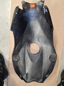 HONDA CBR 1000RR SC59 Обтекатель - Крышка бака / Крышка бака