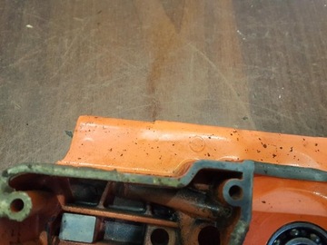 HUSQVARNA 61 268 266 272 КОРПУС ДВИГАТЕЛЯ КАРТЕР