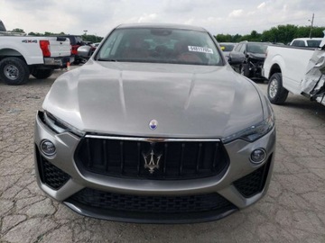 Maserati Levante 2021 Maserati Levante Sport 2021 3.0l 3.0 Benzyna 345KM, zdjęcie 5