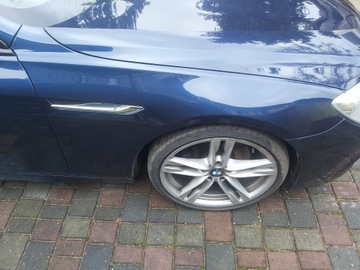 BLATNÍK PŘEDNÍ PRAVÝ KÓD LAK A76 BMW F06 F12 F13