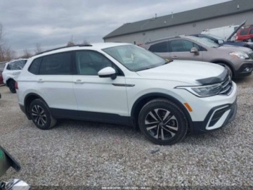 Volkswagen Tiguan II 2023 Volkswagen Tiguan 2.0T S 2023 2.0 Benzyna 184KM, zdjęcie 6