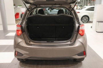 Toyota Yaris III Hatchback 5d Facelifting 2017 1.5 Dual VVT-iE 111KM 2020 Toyota Yaris 1.5 Premium 1.5 Benzyna 111KM, zdjęcie 31