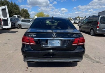 Mercedes Klasa E W212 Limuzyna Facelifting 350 306KM 2014 Mercedes-Benz Klasa E 2014 Mercedes-Benz E350 AMG 4M na placu w POLSCE po, zdjęcie 1