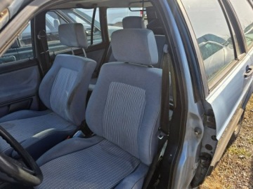 Volkswagen Passat B2 1987 Volkswagen Passat 1.8 Benzyna 82 KM, Variant, zdjęcie 6