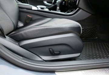 Mercedes Klasa C W205 Limuzyna 200 BlueTEC 136KM 2015 Mercedes-Benz Klasa C Mercedes-Benz Klasa C 200 (BlueTEC) d Avantgarde 1.6, zdjęcie 23