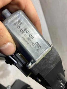 MERCEDES-BENZ CLS C218 X218 2013 MOTOREK SEDADLO