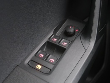 Seat Arona Crossover 1.0 EcoTSI 115KM 2018 Seat Arona 1.0 TSI, Salon Polska, 1. Właściciel, zdjęcie 15