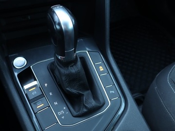 Volkswagen Tiguan II SUV 1.5 TSI EVO 150KM 2018 VW Tiguan 1.5 TSI, Salon Polska, 1. Właściciel, zdjęcie 15