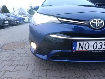 Toyota Avensis III Wagon Facelifting 2015 2.0 D-4D 143KM 2017 Toyota Avensis 2.0 D-4D Premium III (2009-) Toyota, zdjęcie 8
