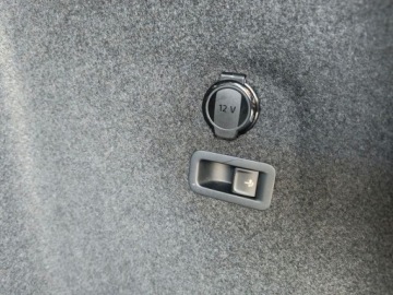 Volkswagen Golf VIII Alltrack 2.0 TDI 200KM 2022 Volkswagen Golf Alltr. 4Mot. ASO 2.0TSI 200KM bezwypadkowy pakiety panoram, zdjęcie 19