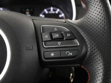 MG ZS I 2023 MG ZS niski przebieg PDC tempomat, zdjęcie 29