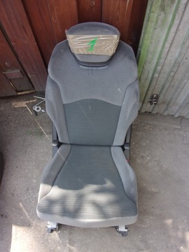 CITROEN C8 SEDADLO ZADNÍ