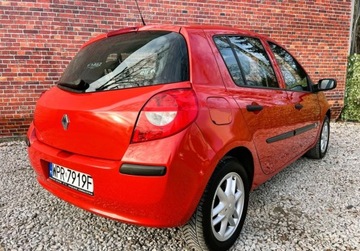 Renault Clio III Hatchback 5d 1.6 i 16V 110KM 2007 Renault Clio Automat Klima Alu Warszawa gwarancja w cenie VFVW 1.6 110KM, zdjęcie 3