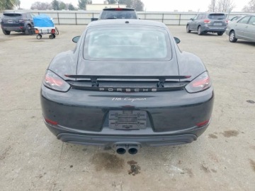 Porsche Cayman 718 Coupe 2.0 300KM 2017 Porsche Cayman 2017 2.0 Benzyna 300KM, zdjęcie 1