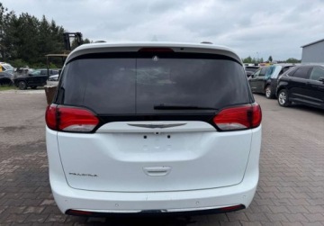 Chrysler Pacifica II 2017 Chrysler Pacifica 2017 Chrysler Pacifica 3.6L - w Polsce po oplatach i akc, zdjęcie 3