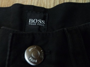 HUGO BOSS super modne spodnie ''XL''