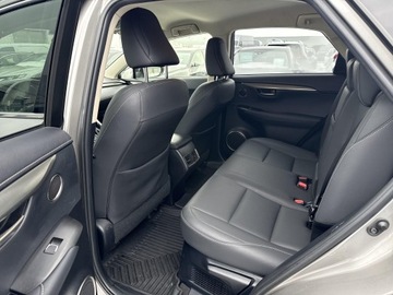 Lexus NX I SUV Facelifting 300h 197KM 2021 Lexus NX 300h F Impression AWD I (2014-2021) 300h, zdjęcie 11