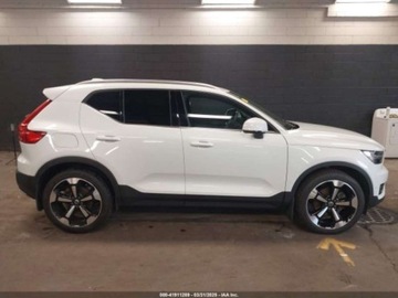 Volvo XC40 Crossover 2.0 T5 247KM 2018 Volvo XC 40 2019 VOLVO XC40 T5 INSCRIPTION 2.0 Benzyna 248KM, zdjęcie 7