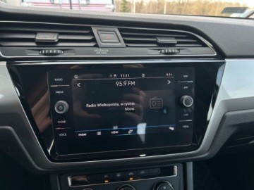 Volkswagen Touran III 1.5 TSI EVO 150KM 2021 Volkswagen Touran 1.5 TSI EVO Comfortline Plus. VAT Marza 1.5 Benzyna, zdjęcie 26