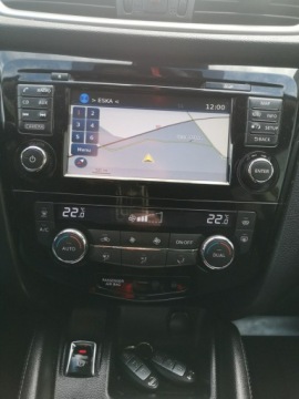 Nissan Qashqai II Crossover 1.2 DIG-T 115KM 2016 Nissan Qashqai 1.2 116KM Led Tempomat Nawi Kamera, zdjęcie 14