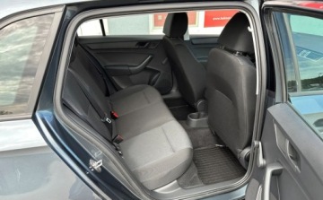 Skoda Rapid II Spaceback 1.2 TSI 85KM 2016 Skoda RAPID 2016 Klimatyzacja 5 drzwi Bezwypadkowy Zarejestrowany w PL VAT, zdjęcie 32