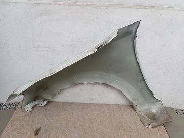 BLATNÍK PRAVÝ PŘEDNÍ MITSUBISHI PAJERO 4 IV V8 2007- 5220D618