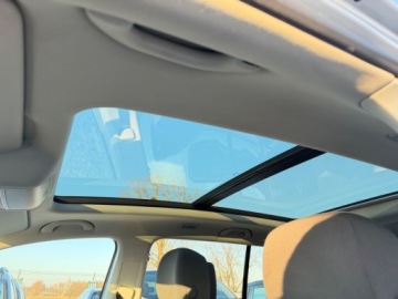 Volkswagen Touran II 1.6 TDI 105KM 2014 Volkswagen Touran Raty Panorama Automat DSG Klimatronic Navi 7 osobowy Za, zdjęcie 36