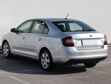 Skoda Rapid II Liftback Facelifting 1.0 TSI 110KM 2019 Skoda Rapid 1.0 TSI, Salon Polska, Serwis ASO, zdjęcie 3