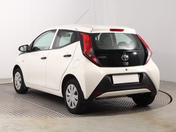 Toyota Aygo II Hatchback 3d Facelifting 1.0 VVT-i 72KM 2018 Toyota Aygo 1.0 VVT-i, Salon Polska, Klima, zdjęcie 3