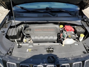 Jeep Compass II 2021 Jeep Compass 80Th Edition 2021 2.4l 2.4 Benzyna 180KM, zdjęcie 6