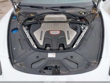 Porsche Panamera II 2023 Porsche Panamera 2023 Porsche Panamera GTS AWD 4.0 Benzyna 473KM, zdjęcie 9