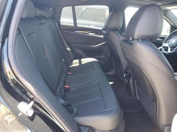 BMW X4 G02 2022 BMW X4 xdrive30i, 2022r., 4x4, 2.0L 2.0 Benzyna 248KM, zdjęcie 9