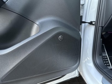 Cupra Ateca Crossover Facelifting 1.5 TSI 150KM 2024 Cupra Ateca 1.5 TSI 150KM Audio System Beats Wirtu, zdjęcie 32