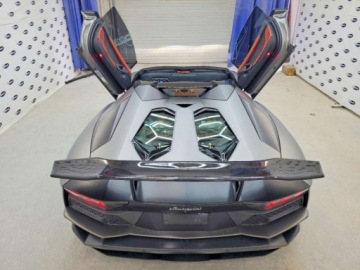 Lamborghini Aventador 2019 Lamborghini Aventador S 2019 6.5 Benzyna 729KM, zdjęcie 3
